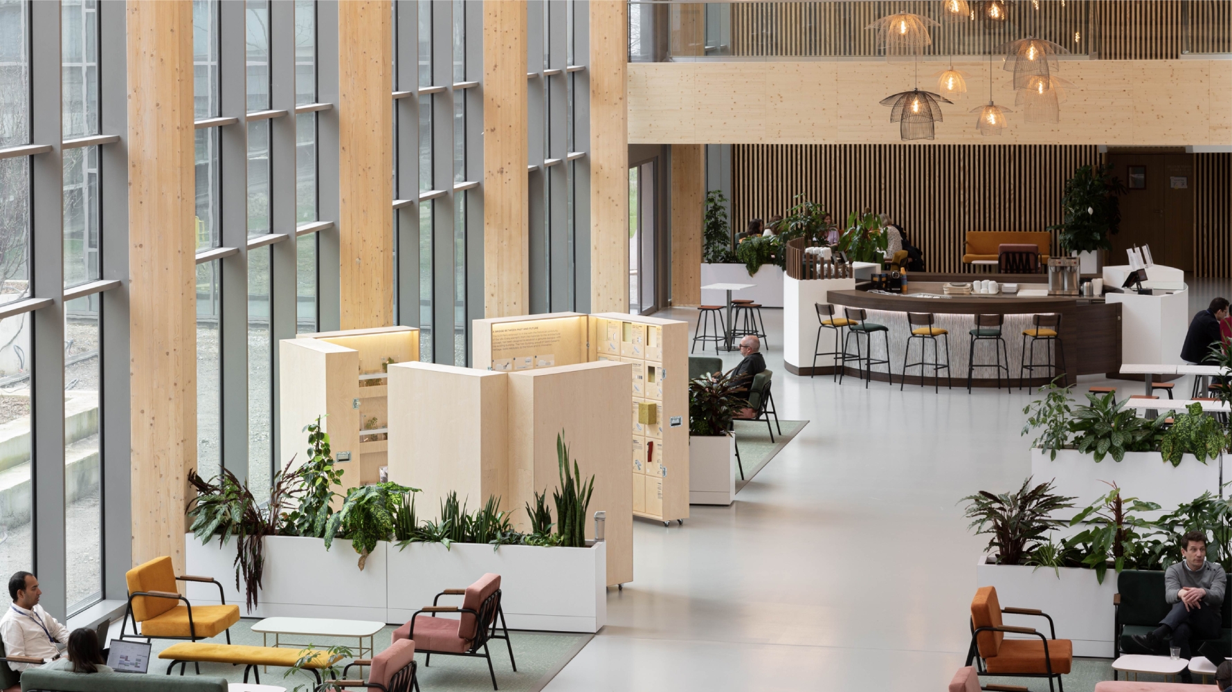 hall du nouveau bâtiment de Saint-Gobain Research Paris